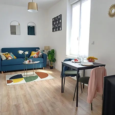 Apartamento Grand Lumineux - Stationnement Gratuit Amiens